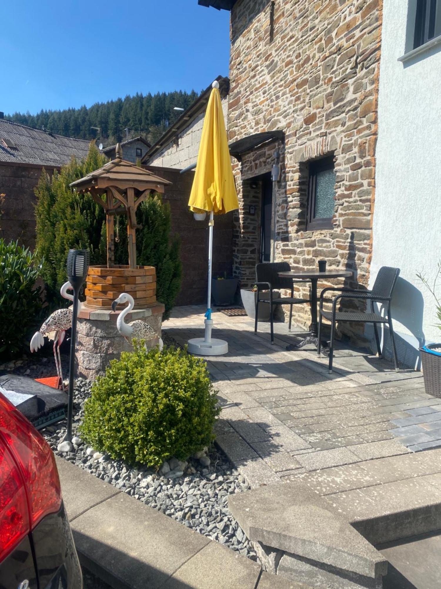 Familie Moisil Villa Daun Buitenkant foto